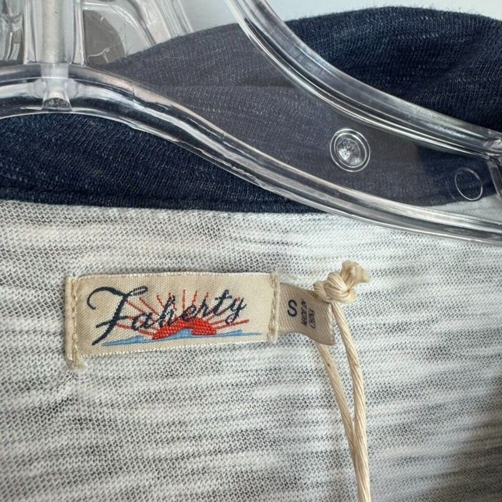 Faherty Women's Dion Long Sleeve 4 Button Ivory Navy Polo S - Picture 4 of 5